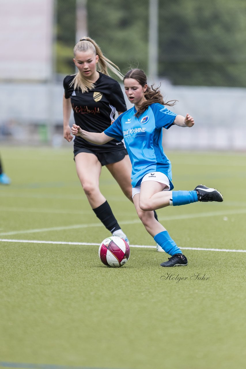 Bild 105 - wBJ SC Condor - VfL Pinneberg : Ergebnis: 3:2